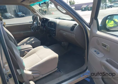 2002 Toyota Tundra Sr5 V8 z USA, uszkodzony, nr VIN 5TBRT34122S330475